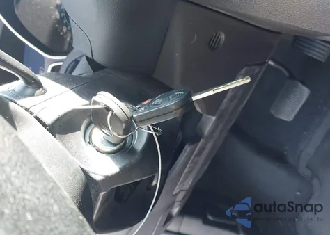 2014 Ford Focus Se z USA, uszkodzony, nr VIN 1FADP3F26EL109422